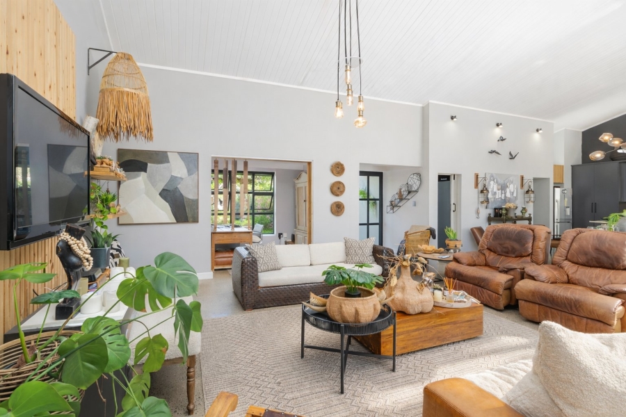 3 Bedroom Property for Sale in Landsmeer Residential Estate North West